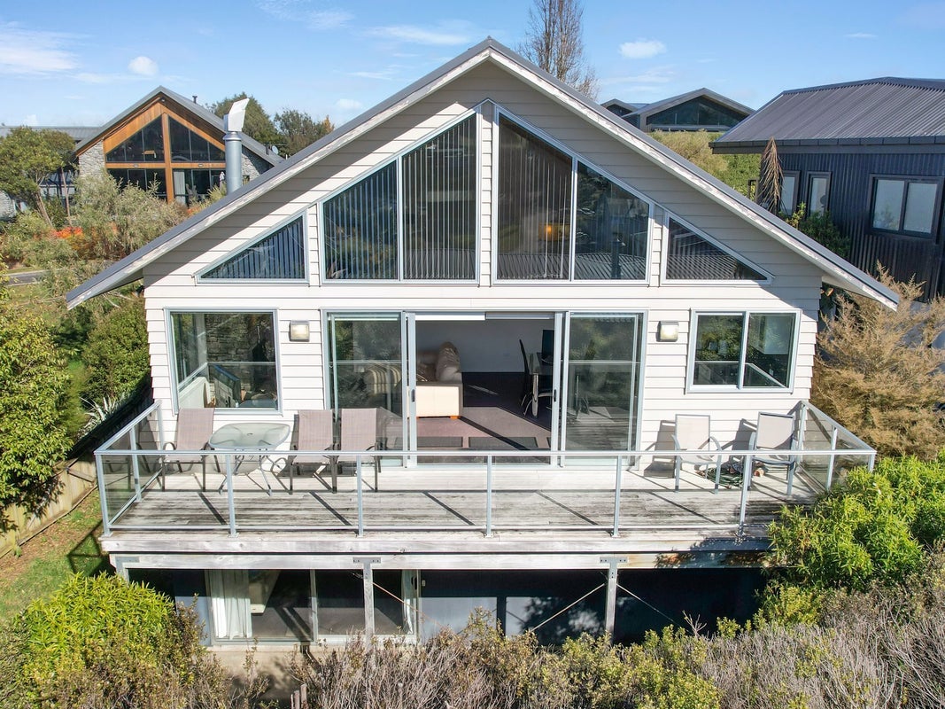 2 Kowhai Way, Ohakune, Ohakune - Carousel 1