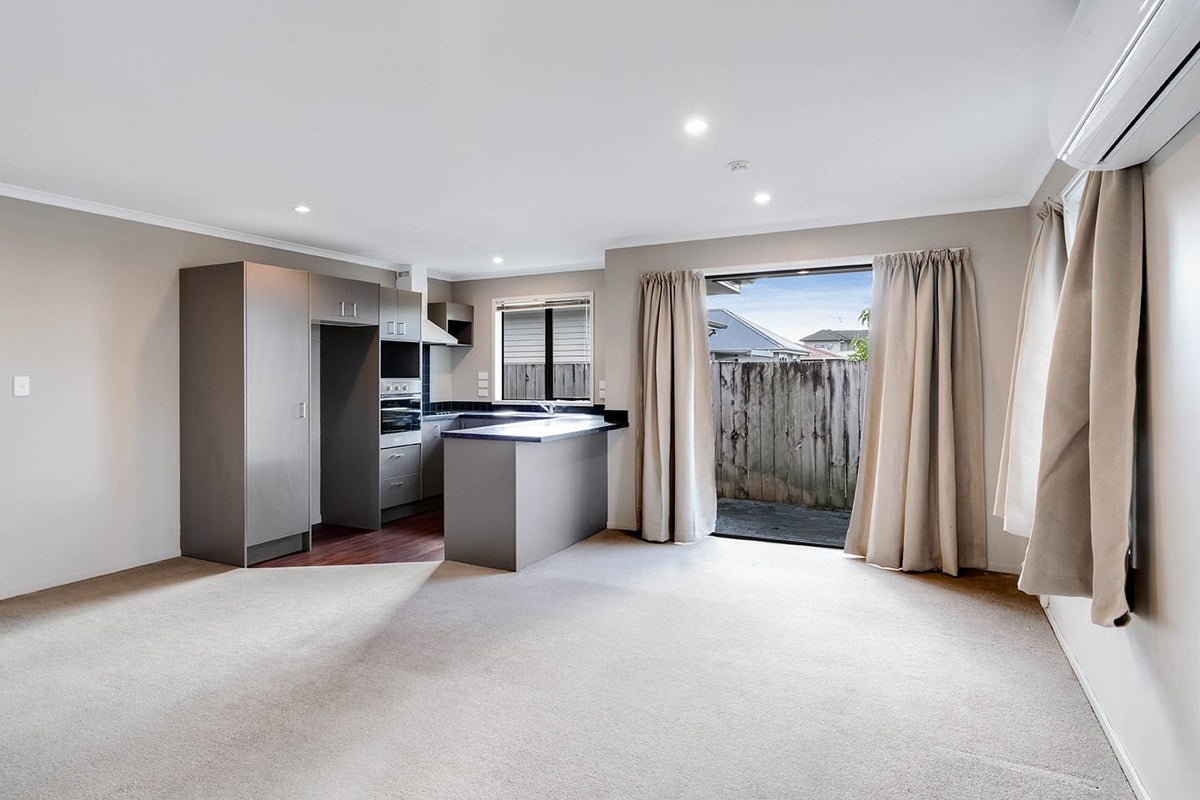 12A Paterson Street, Frankton, Hamilton - Carousel 2