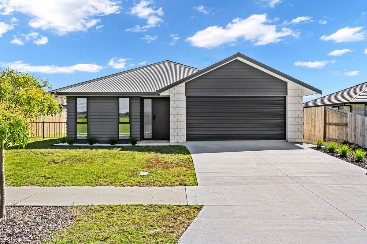 15 Kapiakauri Road, One Tree Point, Whangarei - Carousel 1
