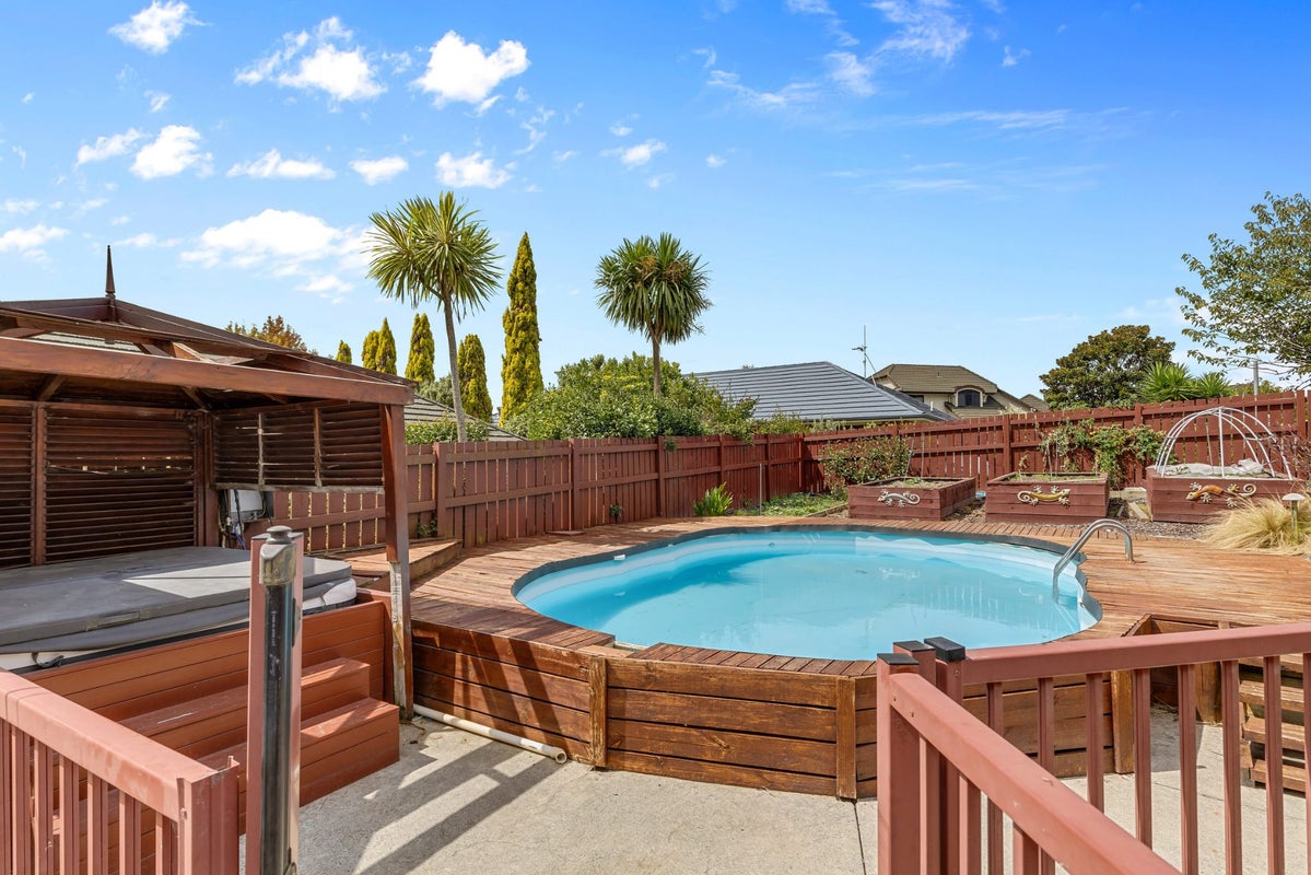 14 Holmwood Park Drive, Morrinsville, Morrinsville - Carousel 2