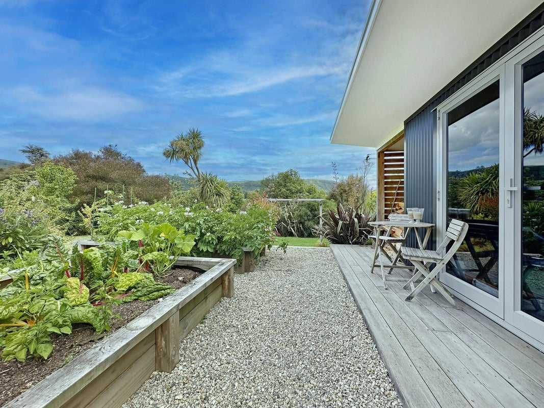 123 Lisland Drive, Kinloch, Taupo - Carousel 34