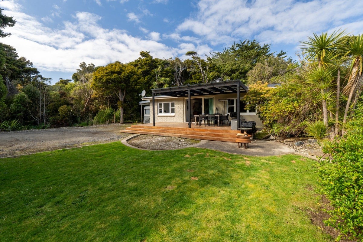 7 Rakiura Parade, Otatara - Carousel 1