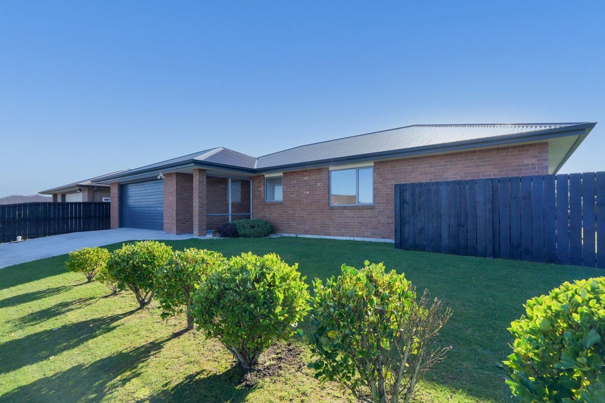 3 Hinton Court, Kingswell, Invercargill - Carousel 2