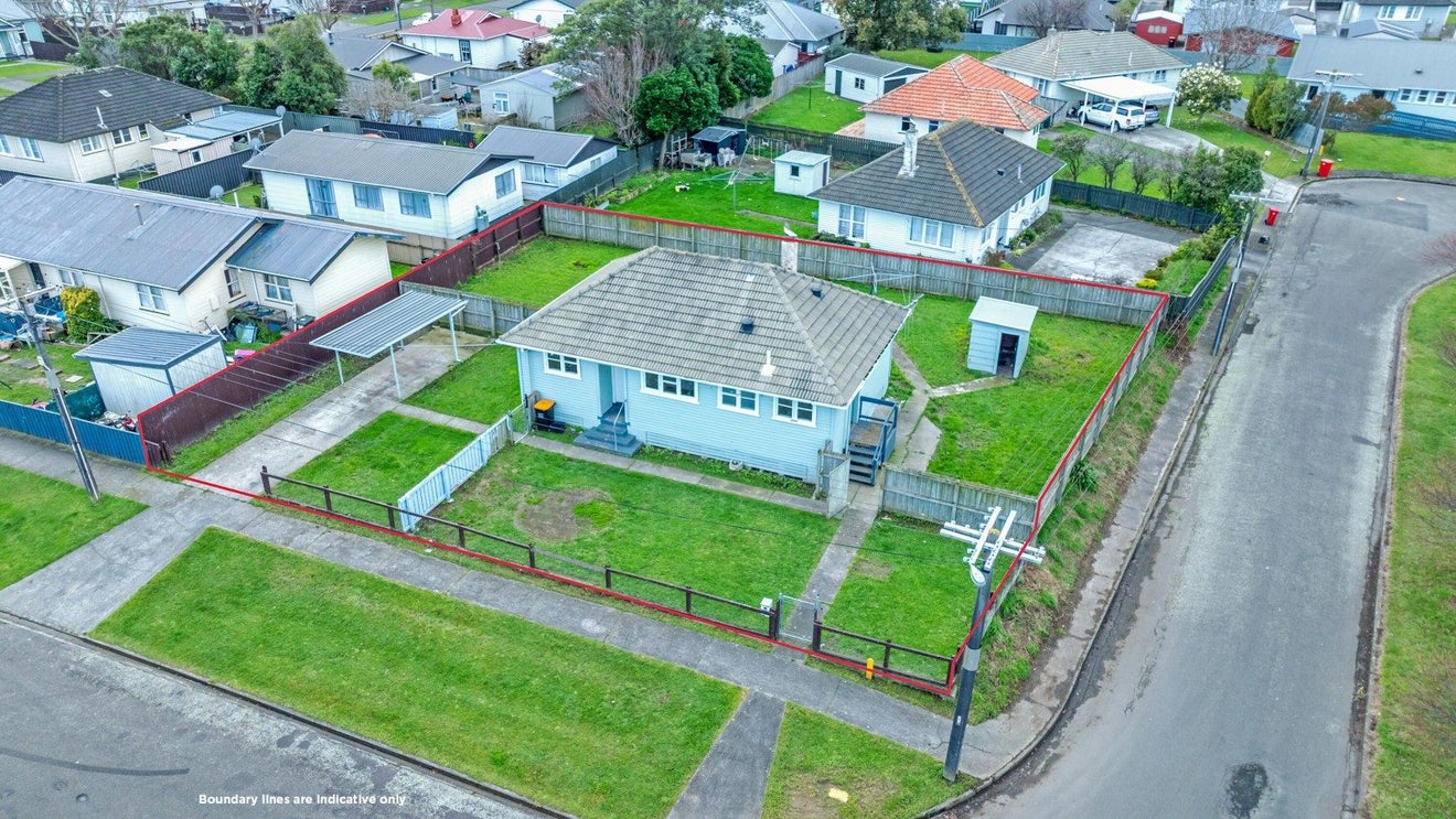 40 Cambridge Street, Milson, Palmerston North - Carousel 16