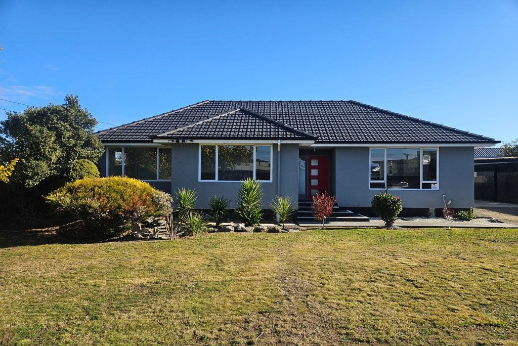 5 Parnwell Street, Burwood, Christchurch - Carousel 1