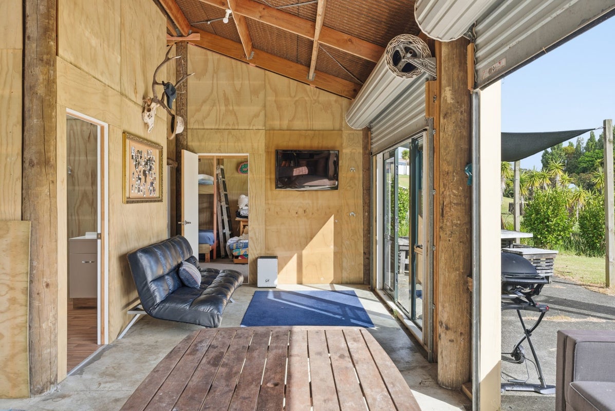 30 Berghan Road, Coopers Beach, Coopers Beach - Carousel 2