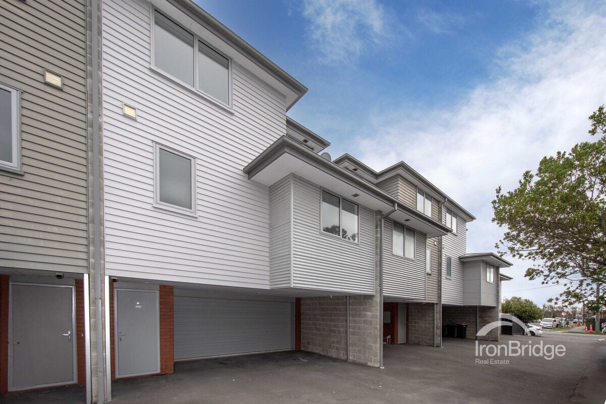 172D Edgeware Road, Edgeware, Christchurch - Carousel 2