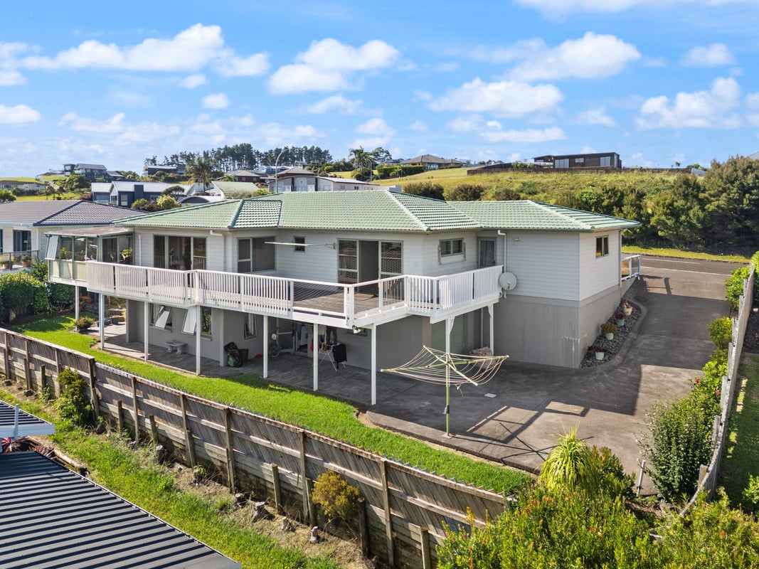 19 Torsby Road, Coopers Beach, Coopers Beach - Carousel 2