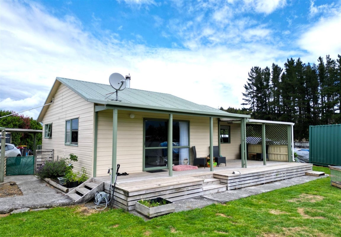 2 Pukaki Avenue, Dobson - Carousel 1