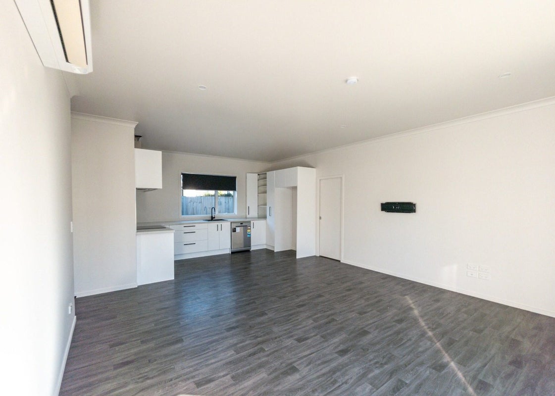112A Fairfield Road, Fairfield, Hamilton - Carousel 2