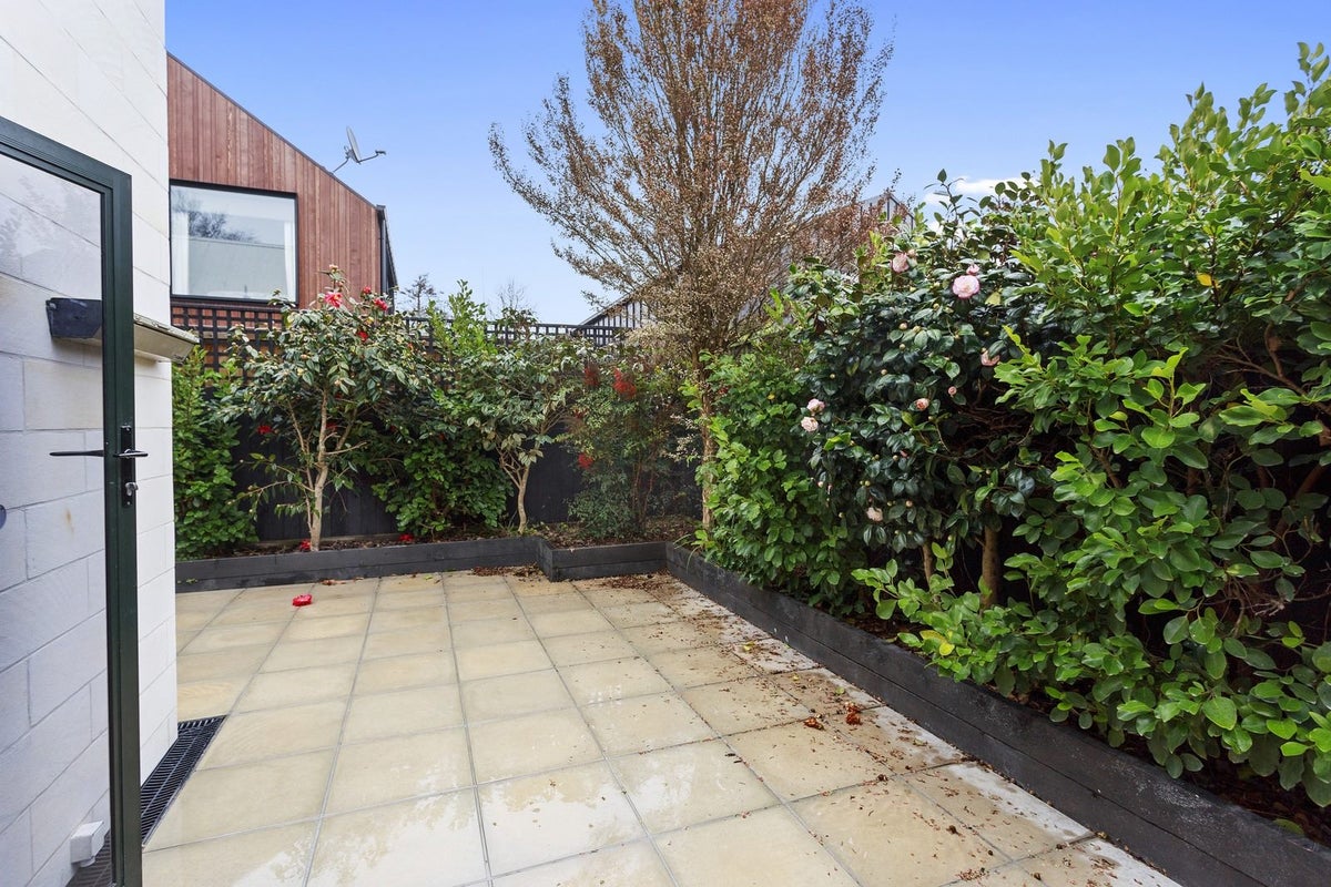 3/119 Rossall Street, Merivale, Christchurch - Carousel 12