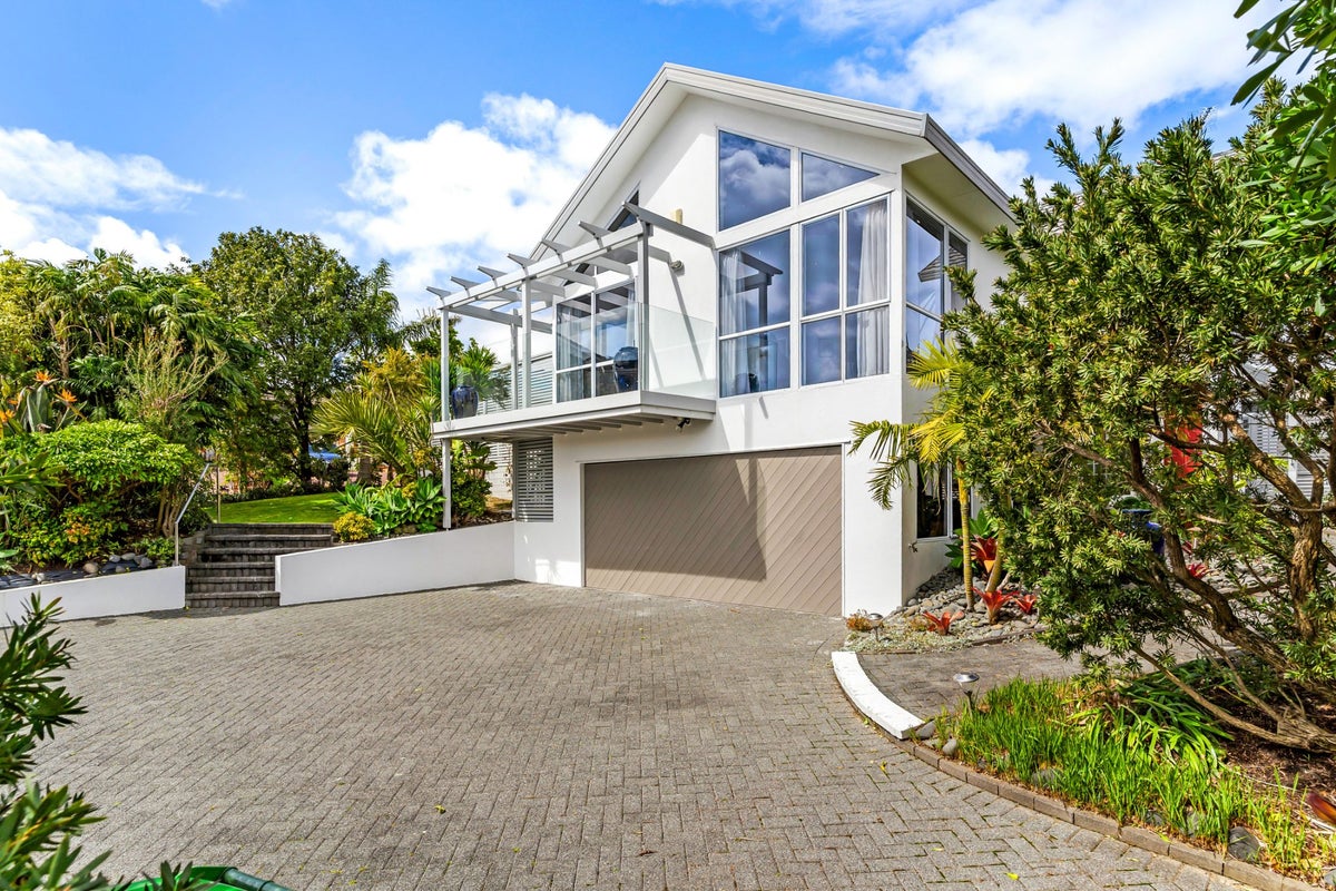9 Muka Close, The Gardens, Auckland - Carousel 1