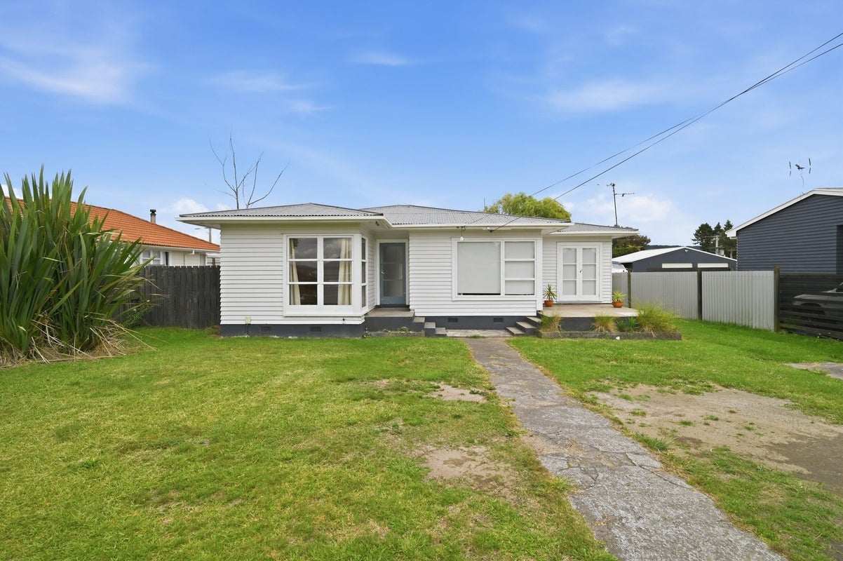 34 Meadowbank Crescent, Fordlands, Rotorua - Carousel 1
