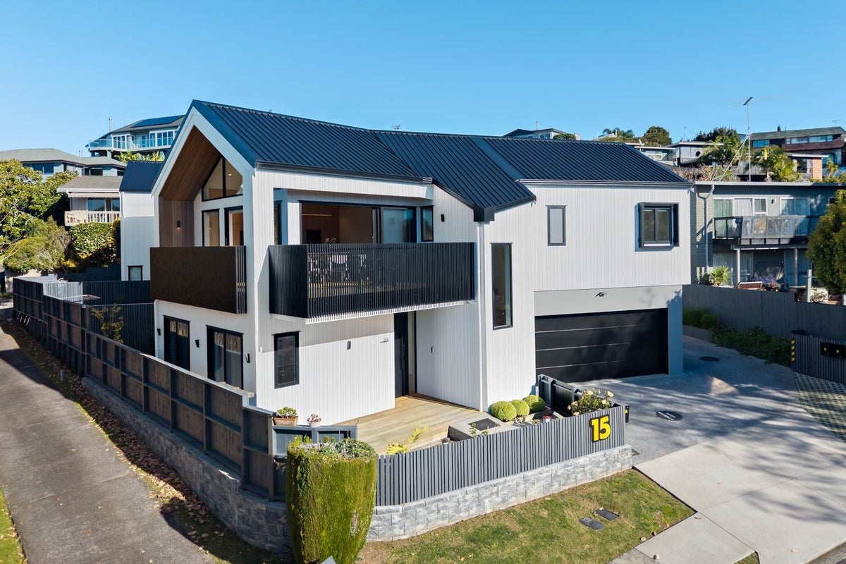 15A Kiri Place, Mairangi Bay, Auckland - Carousel 2