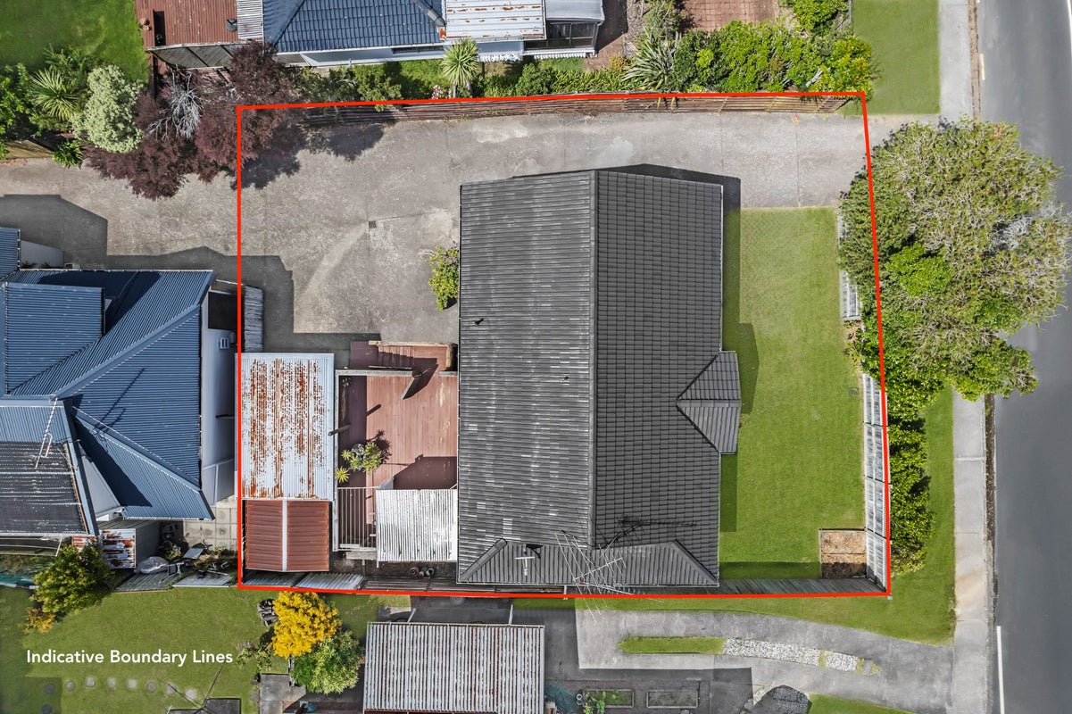 1/118 Sycamore Drive, Sunnynook, Auckland - Carousel 23