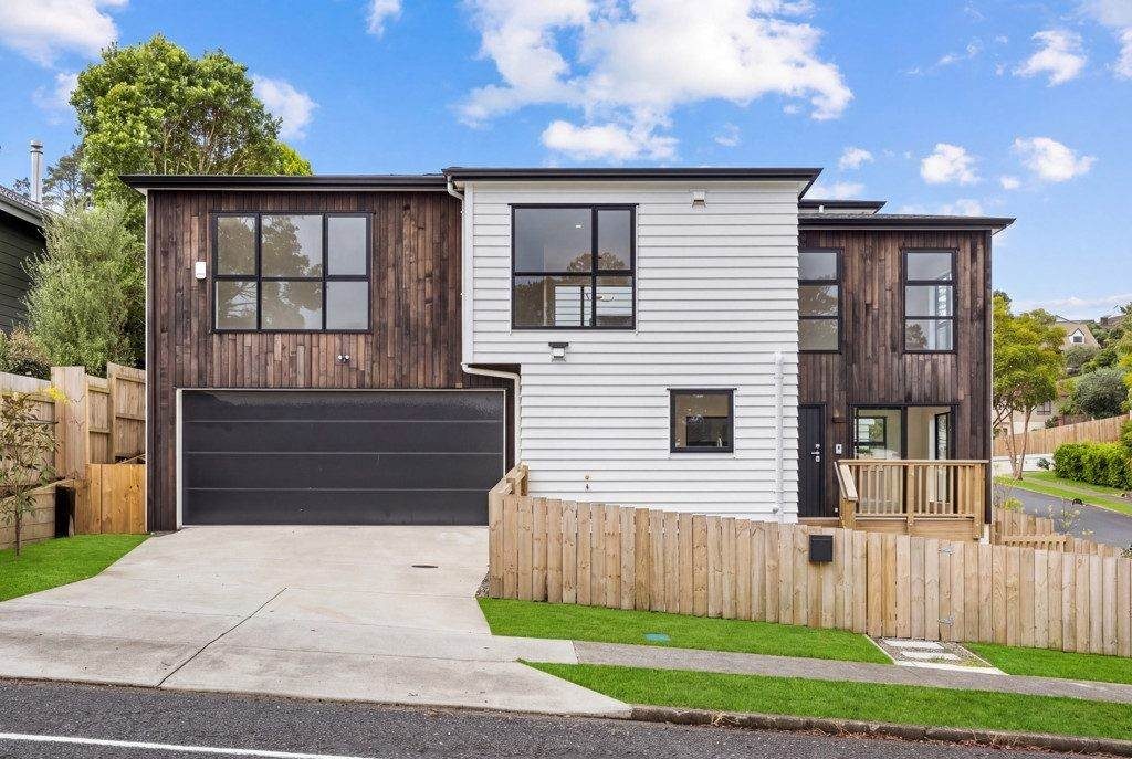 26 Murvale Drive, Bucklands Beach, Auckland - Carousel 1
