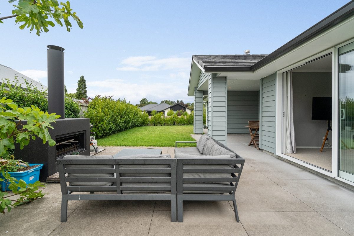 7 Serenity Drive, Omokoroa, Omokoroa - Carousel 2