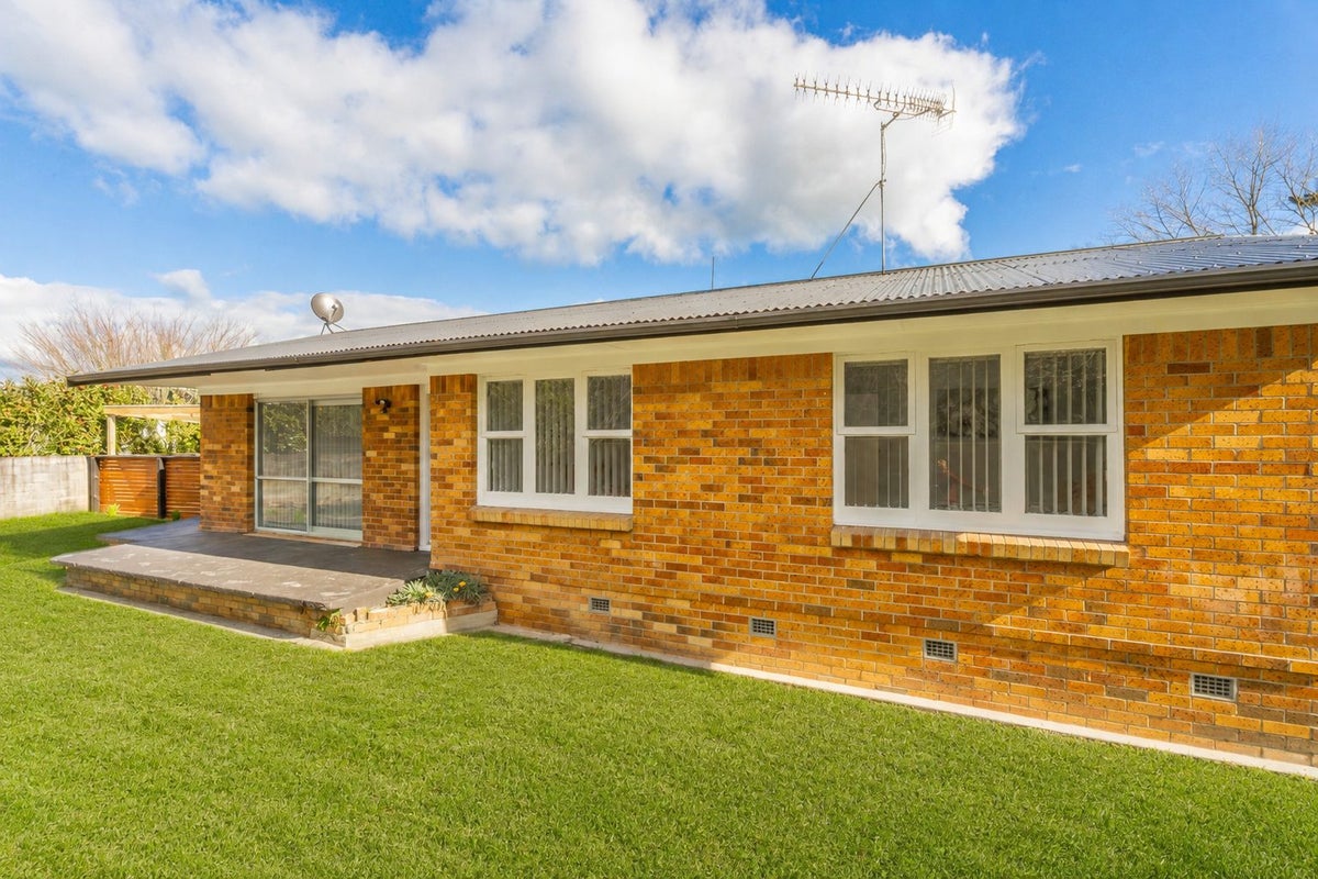 36 Frederick Drive, Dinsdale, Hamilton - Carousel 2