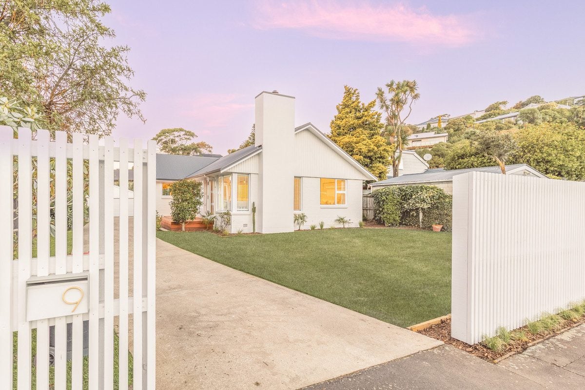 9 Soleares Avenue, Mount Pleasant, Christchurch - Carousel 27