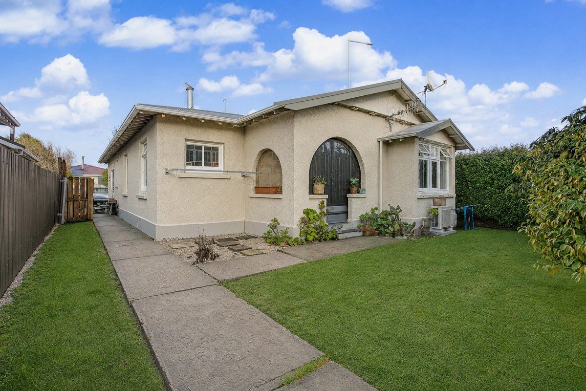 429 Tweed Street, Georgetown, Invercargill - Carousel 1