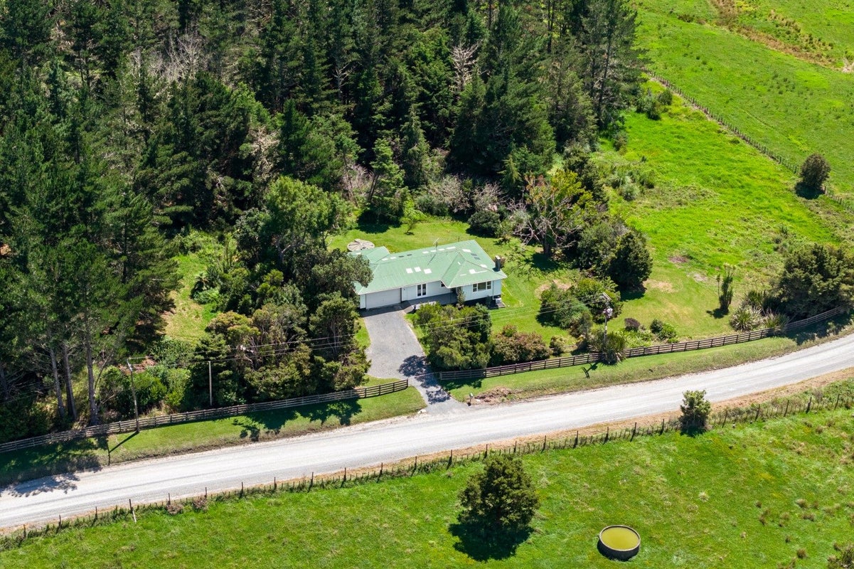 236 Prictor Road, Wellsford, Wellsford - Carousel 1