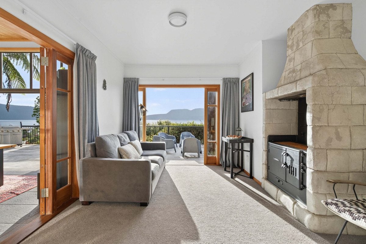 80 Spencer Road, Lake Tarawera, Rotorua - Carousel 2