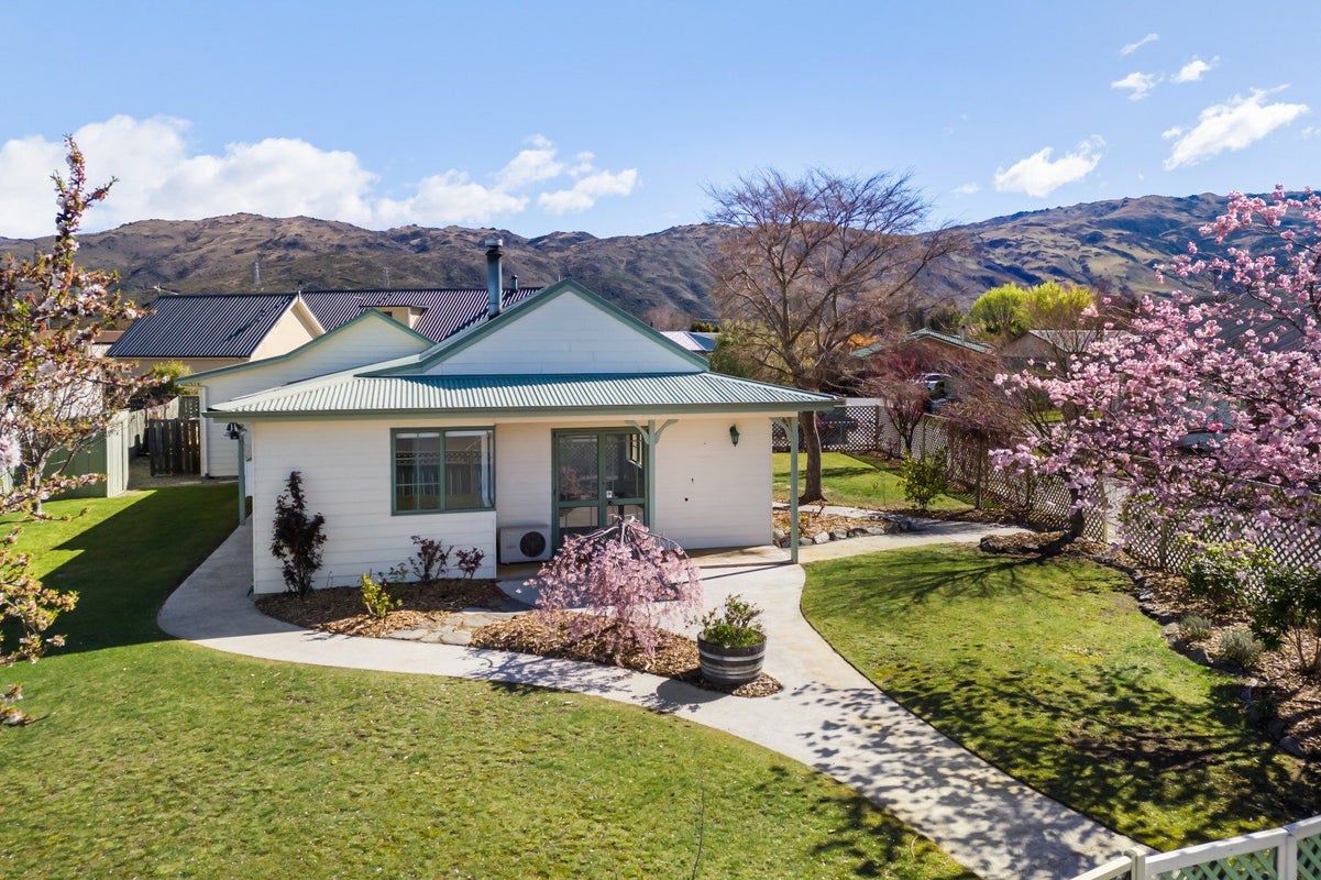 10 Albert Drive, Clyde, Clyde - Carousel 2