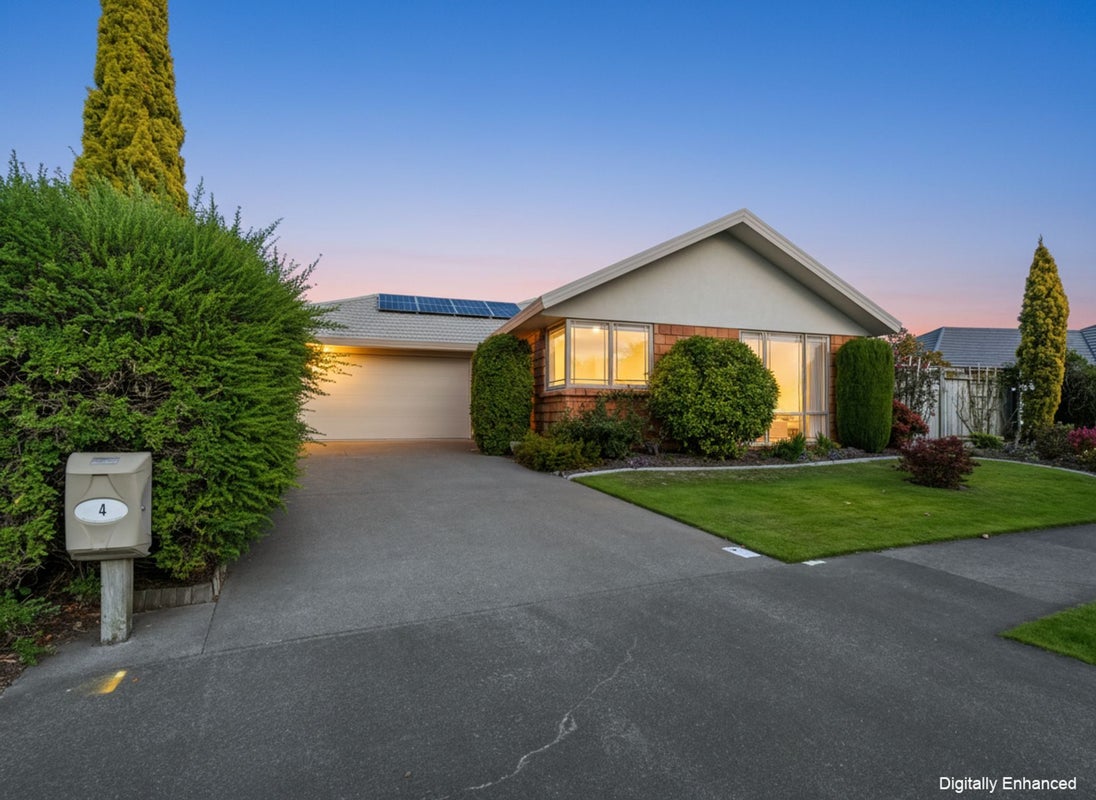 4 Brooklyn Heights Drive, Kelvin Grove, Palmerston North - Carousel 1