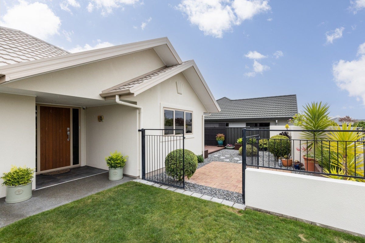 43 Palmbrook Avenue, Havelock North, Havelock North - Carousel 16