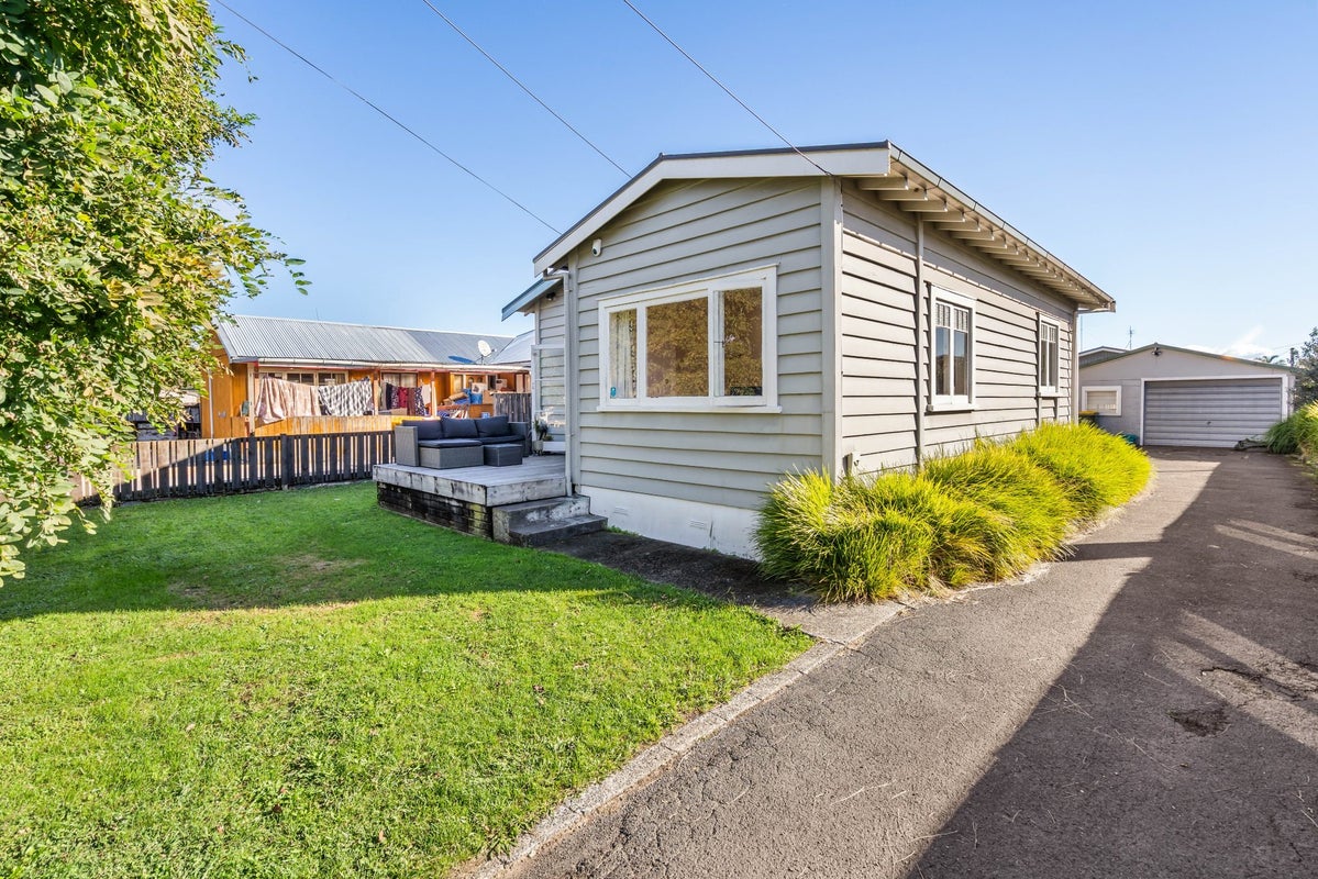 21 Primrose Street, Frankton, Hamilton - Carousel 2