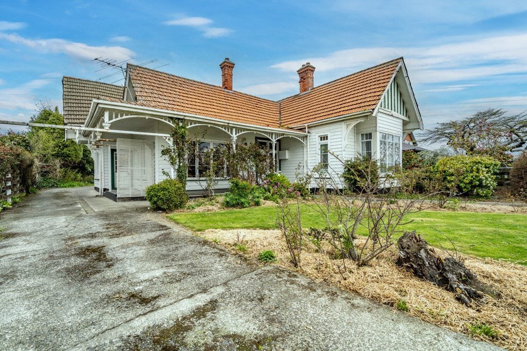 35 Earnslaw Street, Avenal, Invercargill - Carousel 1