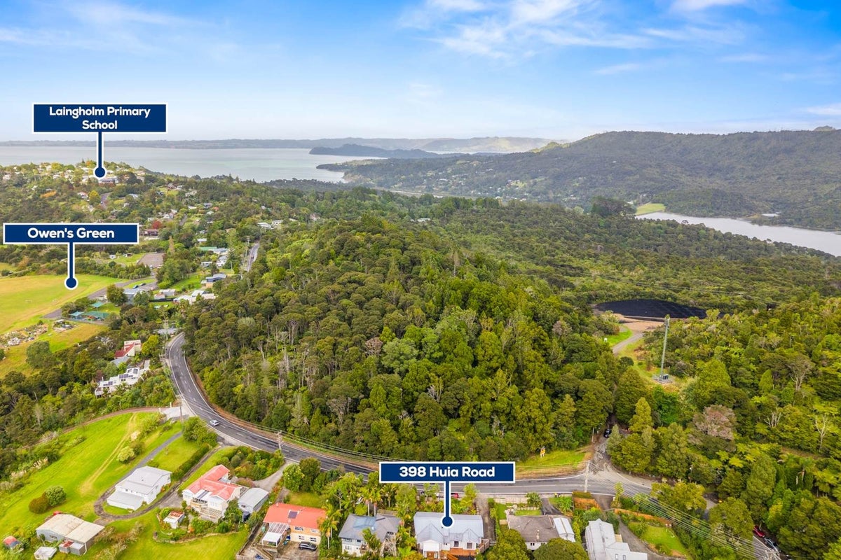 398 Huia Road, Titirangi, Auckland - Carousel 28
