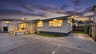 94B Walmsley Road, Favona, Auckland - Carousel 1