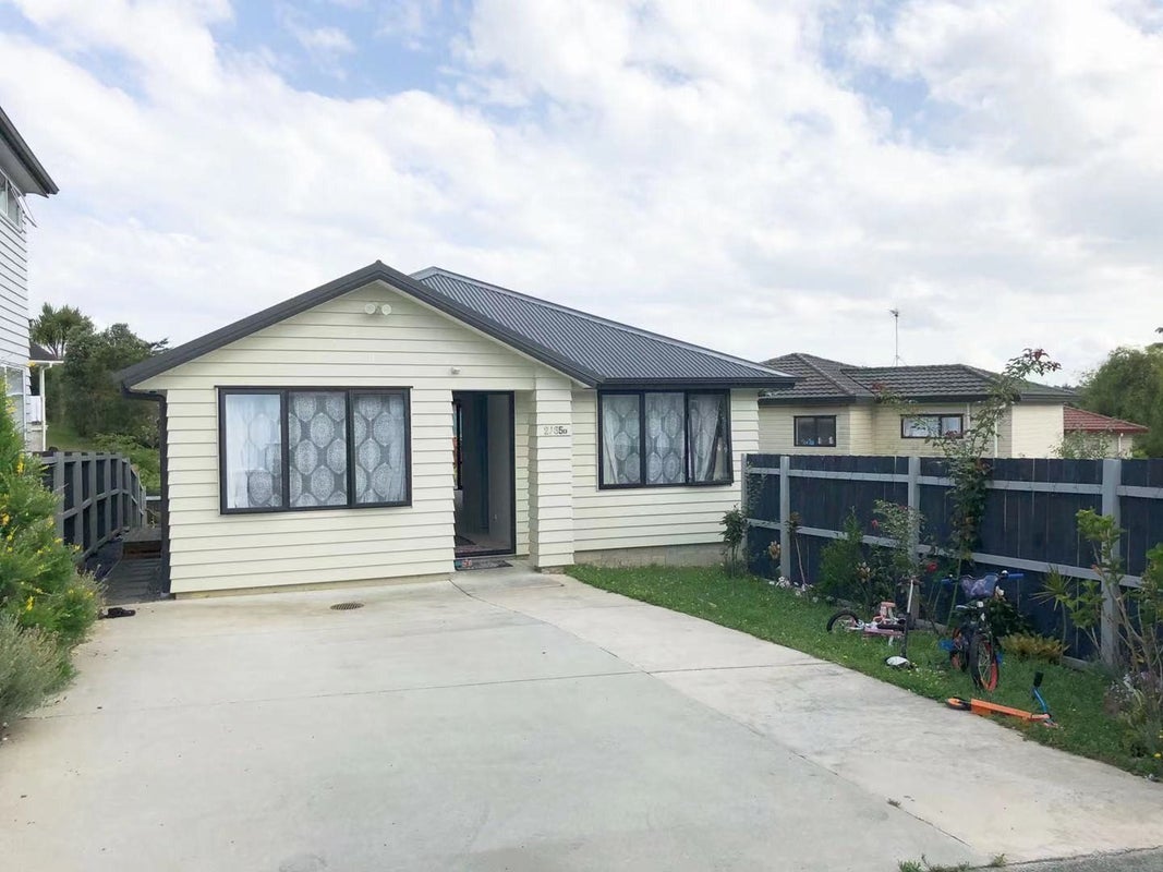 2/65E Metcalfe Road, Ranui, Auckland - Carousel 1