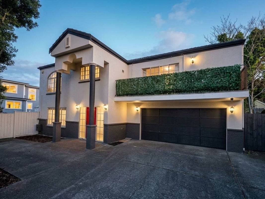 585A Mount Albert Road, Royal Oak, Auckland - Carousel 2
