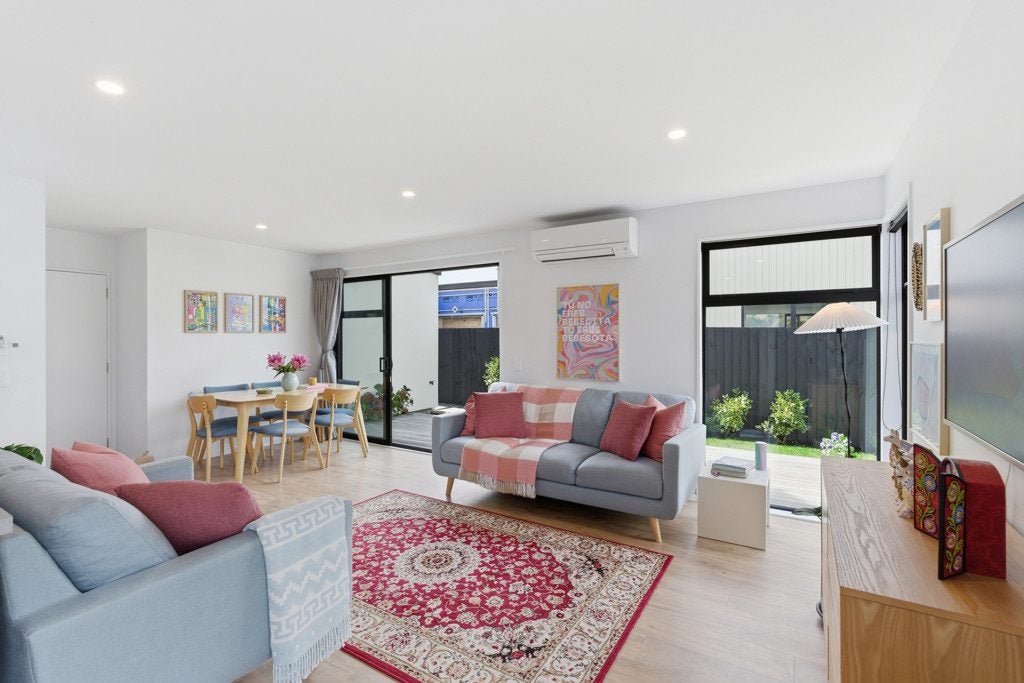 1/33 Leitch Street, Somerfield, Christchurch - Carousel 2