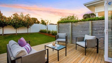 797A Te Atatu Road, Te Atatu Peninsula, Auckland - Carousel 1