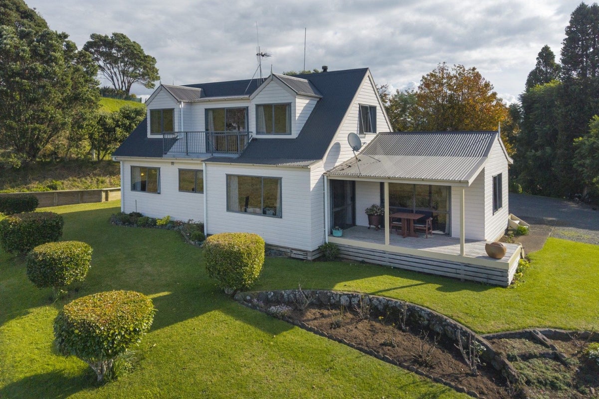373 Esdaile Road, Whakamarama, Tauranga - Carousel 1