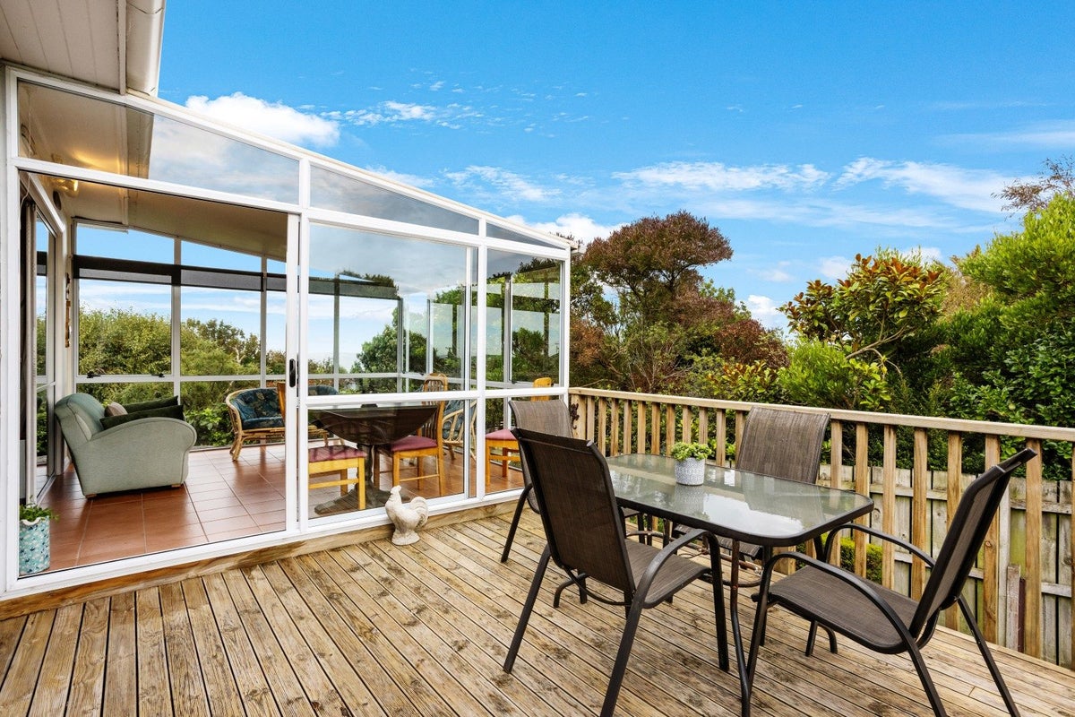 114 Tomahawk Road, Andersons Bay, Dunedin - Carousel 2