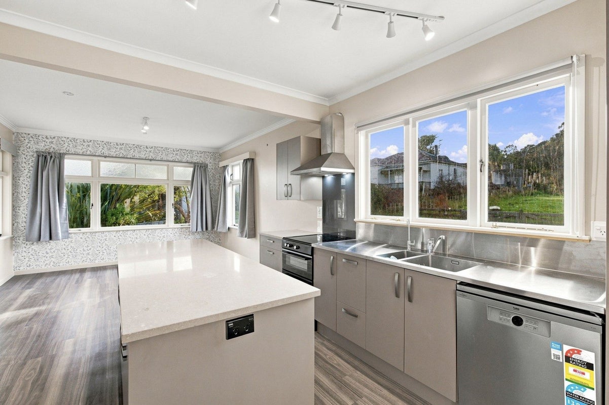 36 Ongo Road, Hunterville - Carousel 2