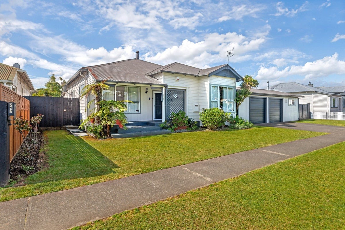 297 Kahutia Street, Gisborne, Gisborne - Carousel 2