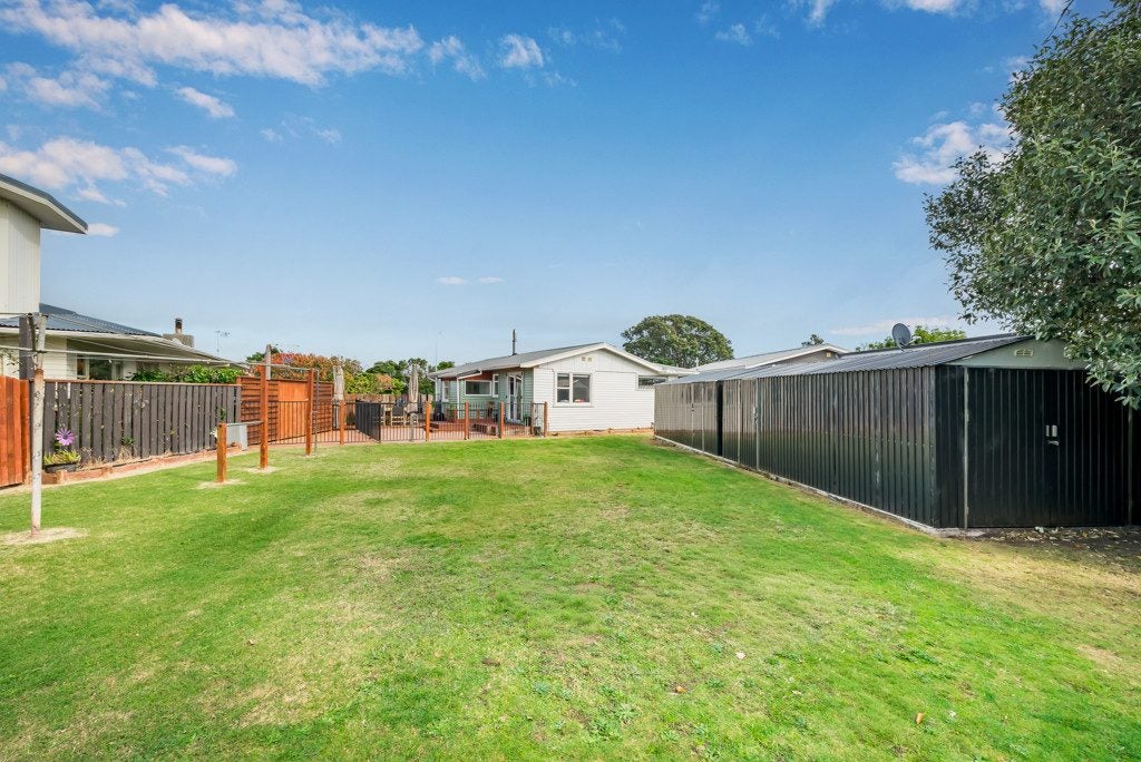 17 Winton Street, Paraparaumu Beach, Paraparaumu - Carousel 19