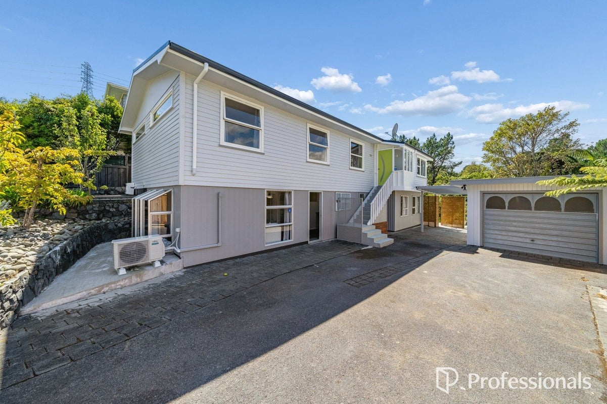 24 Rondane Place, Tirohanga, Lower Hutt - Carousel 2