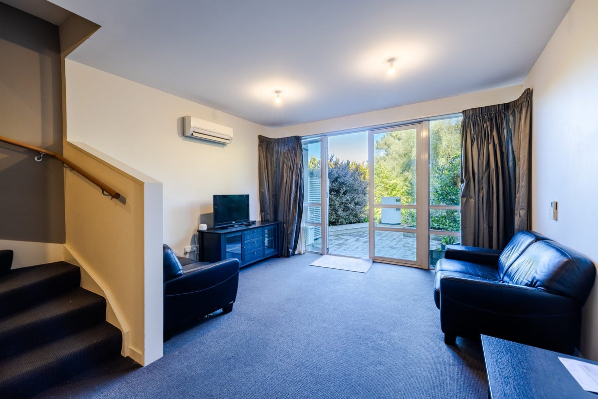 3/73 Buccleugh Street, North East Valley, Dunedin - Carousel 2