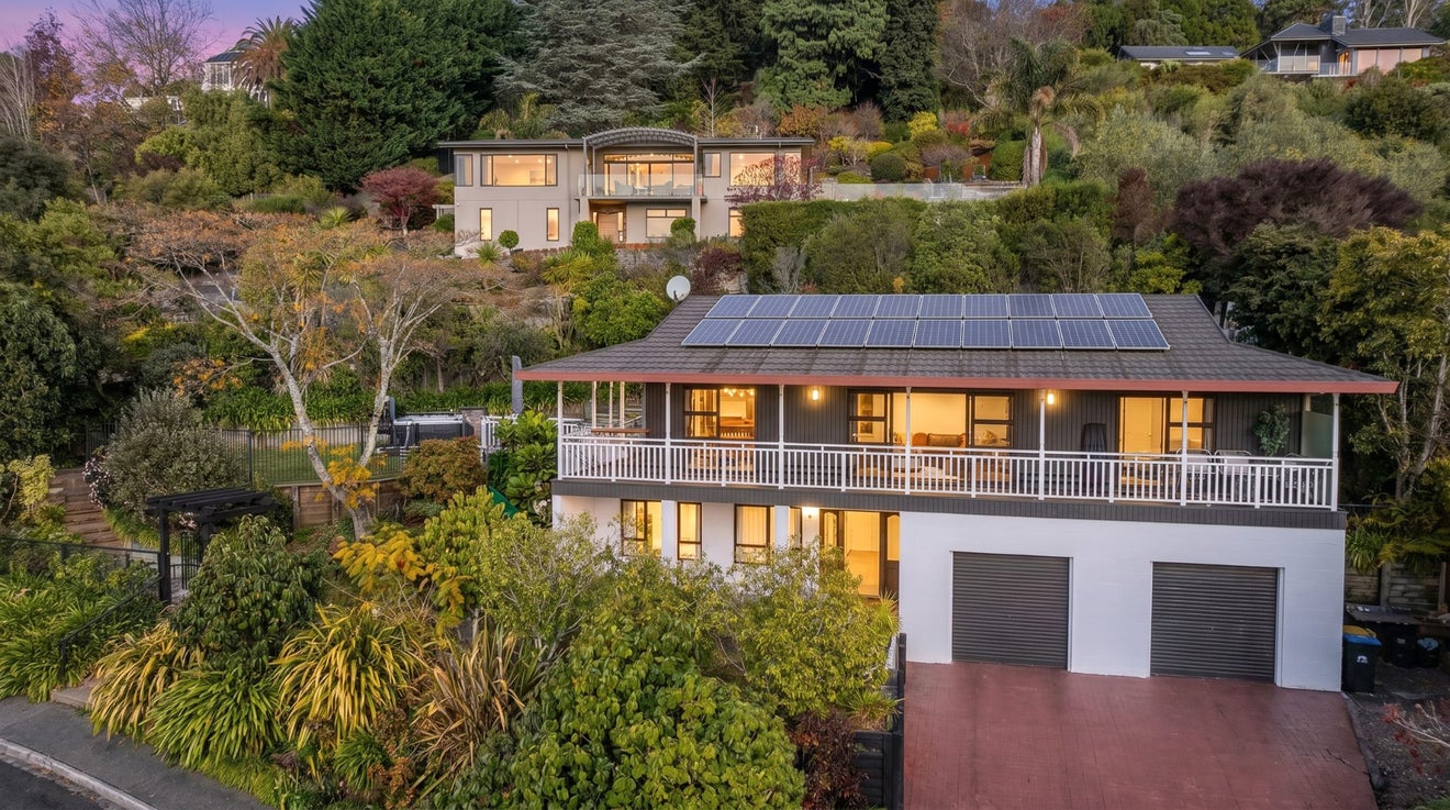 6 George Kidd Street, Richmond - Carousel 2