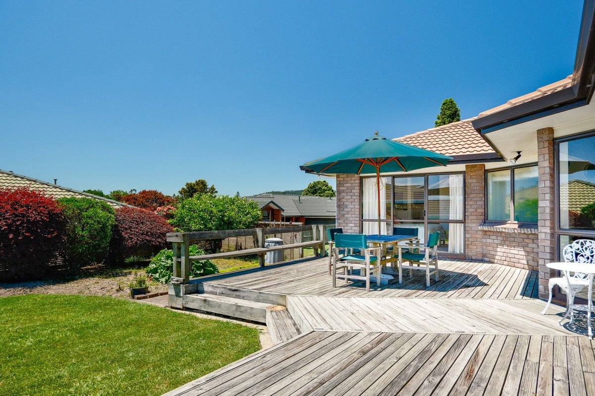 10 Foley Drive, Springfield, Rotorua - Carousel 15