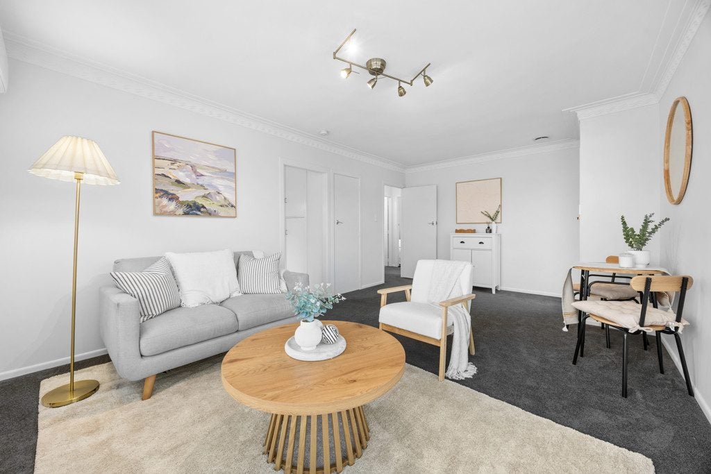 1/14 Dinglebank Road, Mount Wellington, Auckland - Carousel 2
