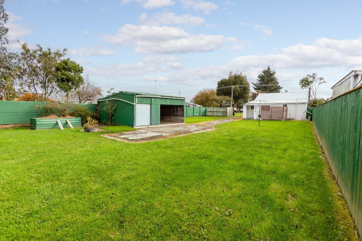 12 Ormond Street, Woodville - Carousel 32