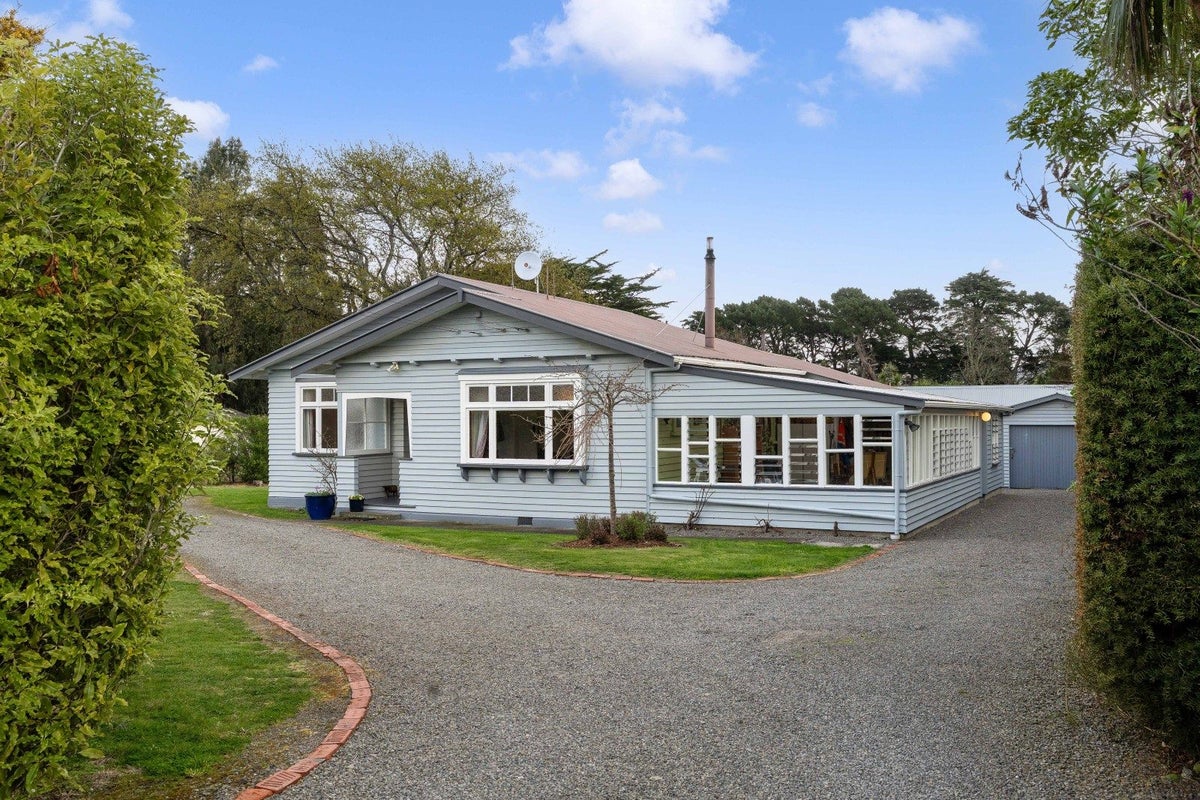 26 SouTH FEATHERSTON RD, South Featherston, FEATHERSTON - Carousel 1