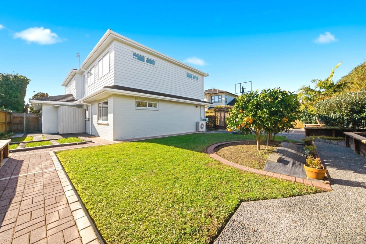 34 Wawatai Drive, Karaka, Papakura - Carousel 2